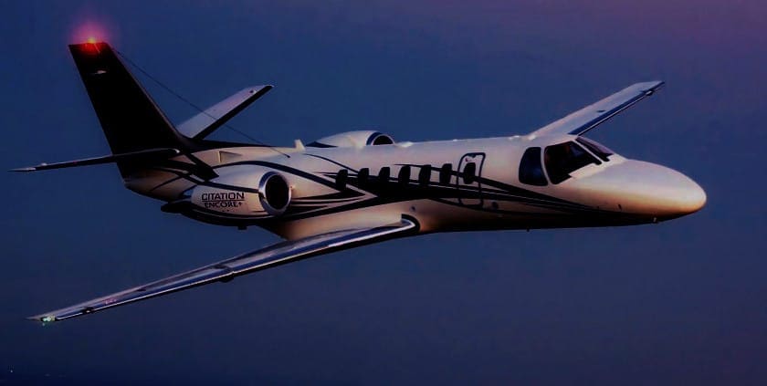 Aircraft-Based Flight Training vs. Simulator-Based Flight Training - Florida Flight Center - Courses and Training